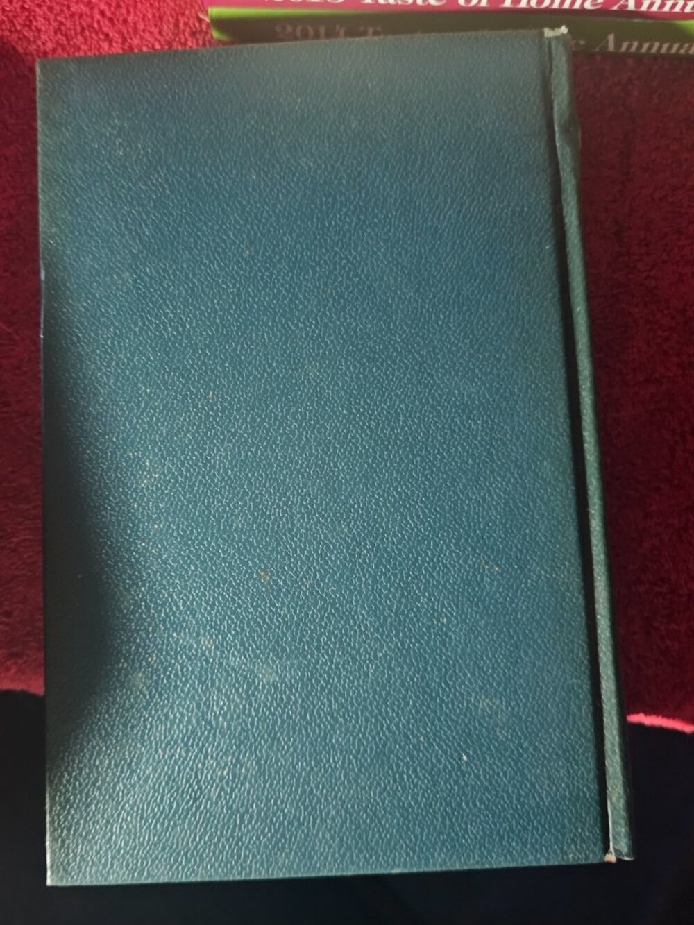 The Old Curiosity Shop - International Collectors Library - Hardcover by Dickens - Picture 2 of 5